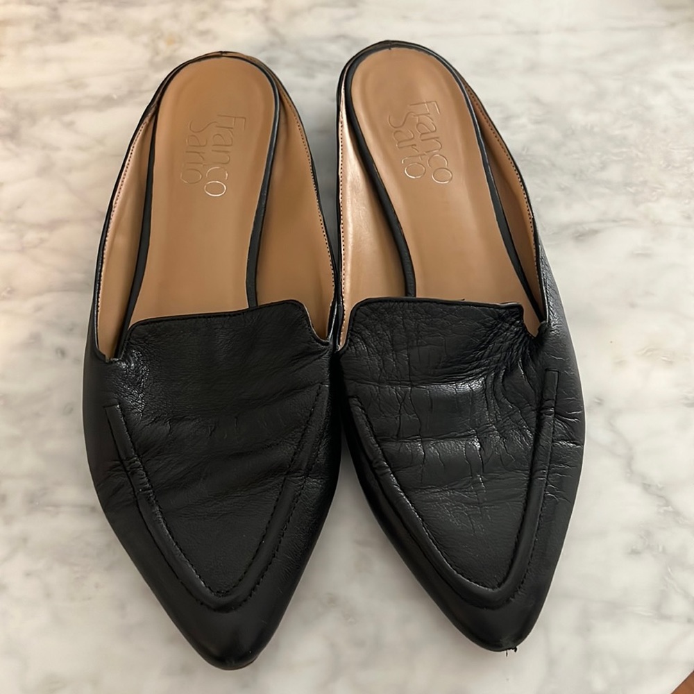 FRANCO SARTO black leather flat mule 6.5 womens